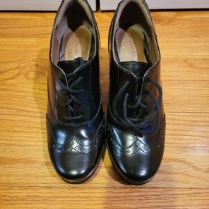 Clarks Black Women's Lace-Up Loafers